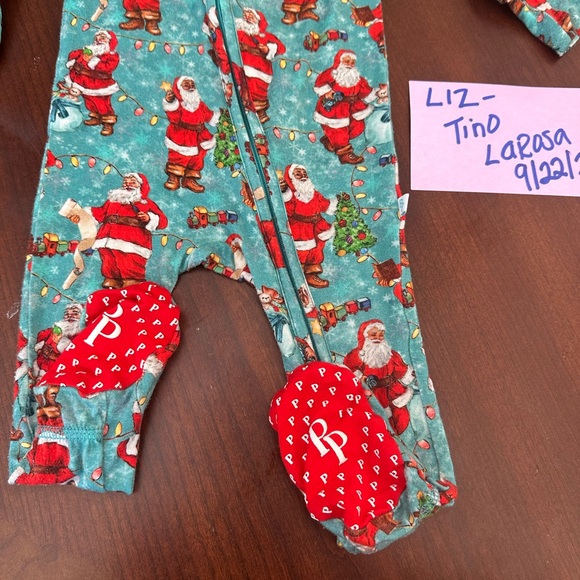 Posh peanut Christmas Footie - Picture 3 of 5